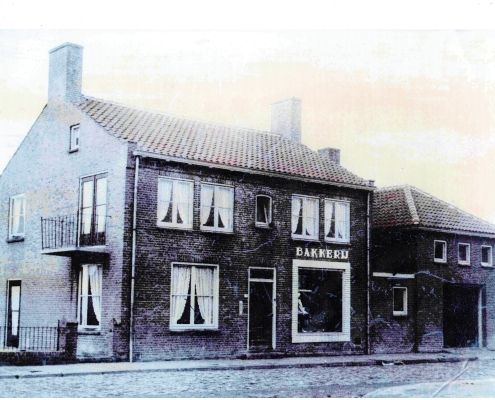 Schanspoort 23 en 25 Bakkerij Portenge